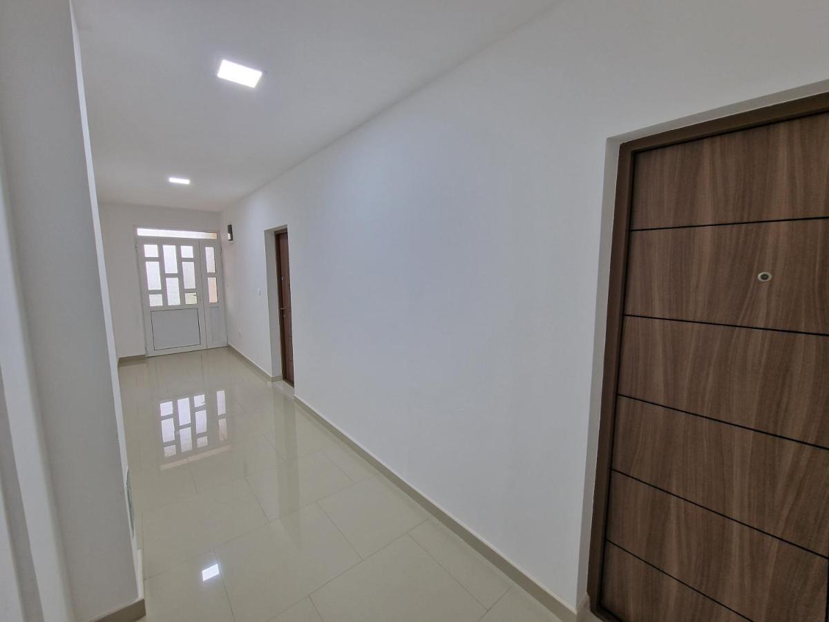 Apartman Tolosi Podgorica Extérieur photo